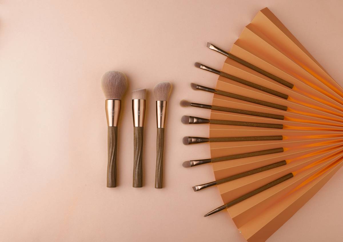 The Concealer Applicator That Fixes Patchy Coverage—Without Wasting Product